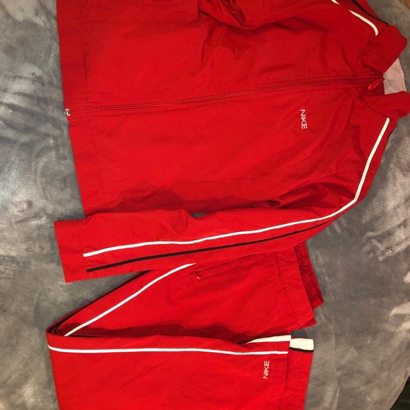 red nike suit